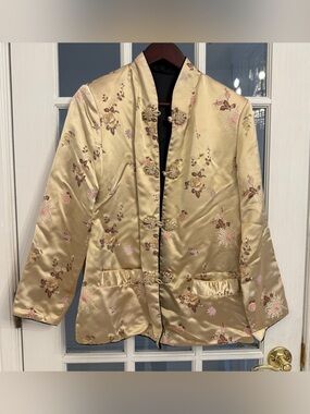 SOLZ SQUIRREL Women’s 60’s Vintage 100% Silk Gold Chinese Mandarin Collar Jacket